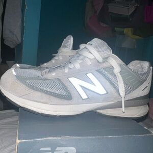 listing-status-banner